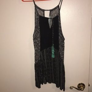 Large Maurice’s top